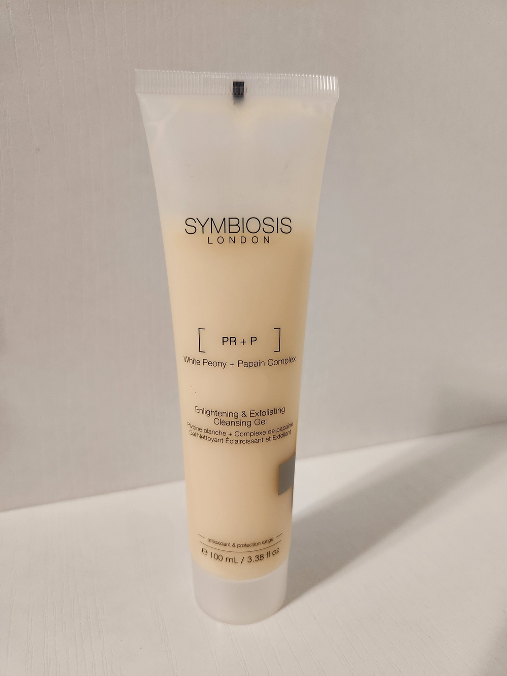 Symbiosis London White Peony + Papain Complex Enlightening & Exfoliating